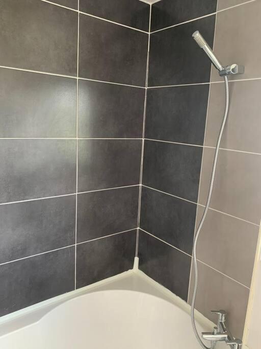 1 Bedroom Annex, Private Bathroom, Peaceful Area Claypits Buitenkant foto